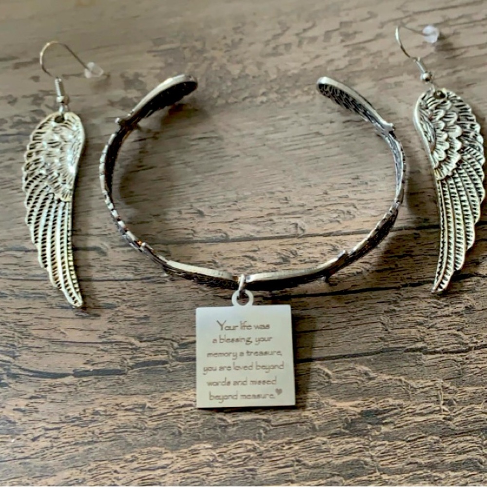 Angel bracelet and earrings set